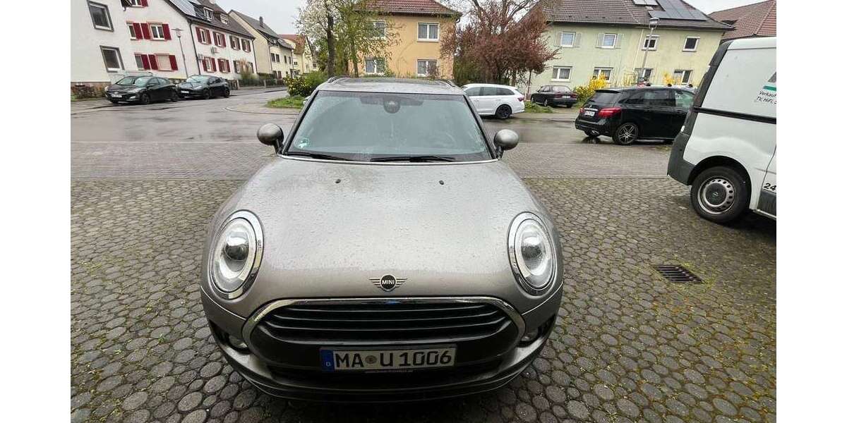 Mini One D Clubman 131.000 km 17.995 &euro; Mannheim 68219