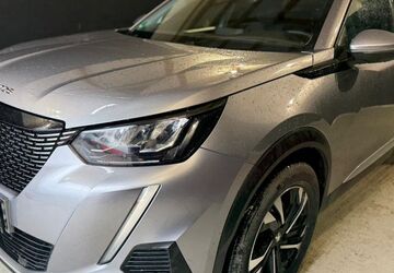 Peugeot 2008 82.592 km 15.113 &euro; Heidelberg 69123