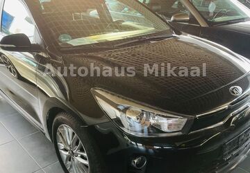 Kia Rio 121.000 km 8.999 &euro; Ketsch 68775