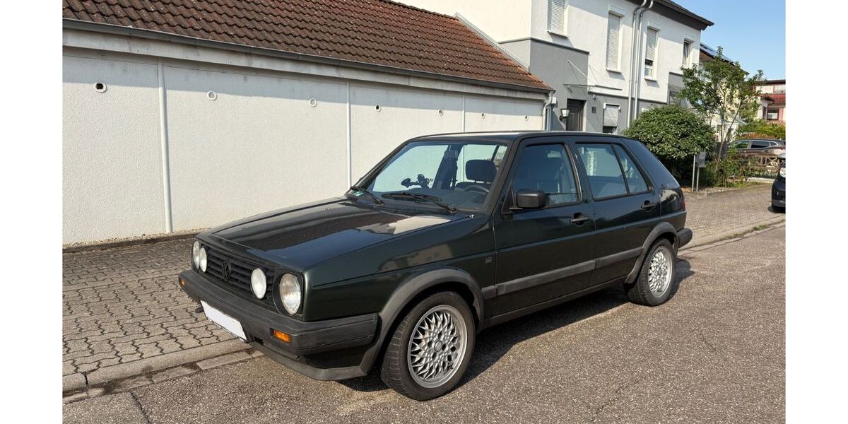 VW Golf 182.000 km 7.500 &euro; Neulußheim 68809