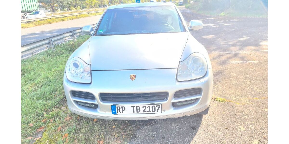 Porsche Andere 298.000 km 4.400 &euro; Speyer 67346