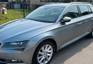 Skoda Superb 138.000 km 18.900 &euro; Weinheim 69469
