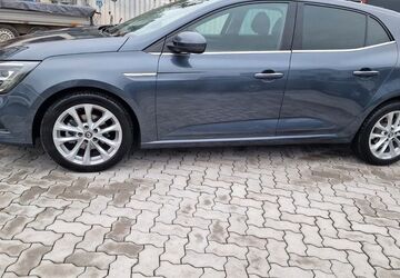 Renault Megane 76.200 km 12.500 &euro; Neuhofen 67141