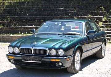 Jaguar XJ 19.900 km 49.999 &euro; Heppenheim 64646