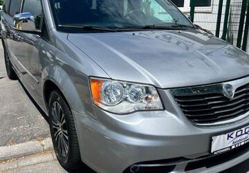 Lancia Voyager 103.000 km 14.900 &euro; Mannheim 68199