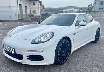 Porsche Panamera 167.000 km 31.900 &euro; Rauenberg 69231