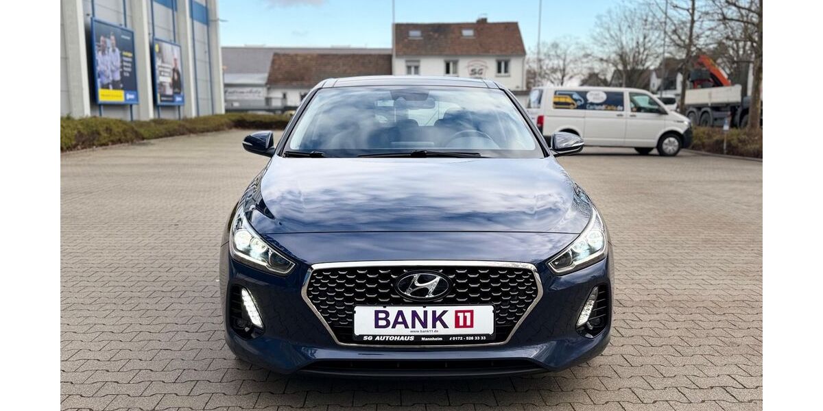 Hyundai i30 128.800 km 13.999 &euro; Mannheim 68199