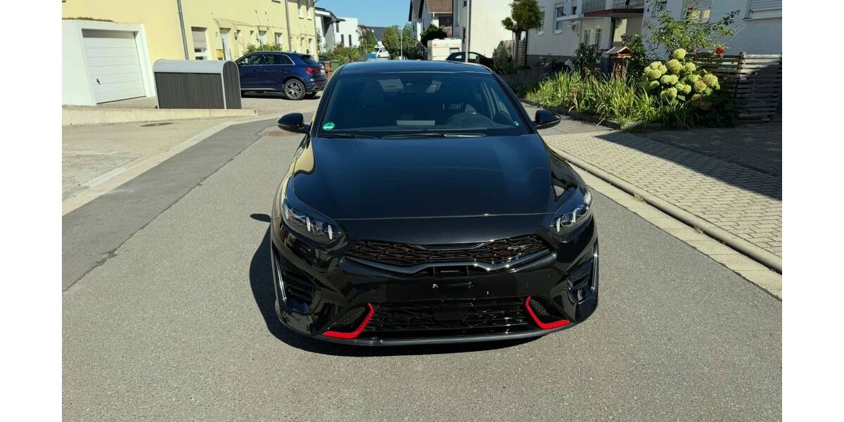 Kia pro ceed / ProCeed 51.000 km 27.099 &euro; Weinheim 69469