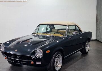 Fiat 124 Spider 27.000 km 11.999 &euro; Mannheim 68199