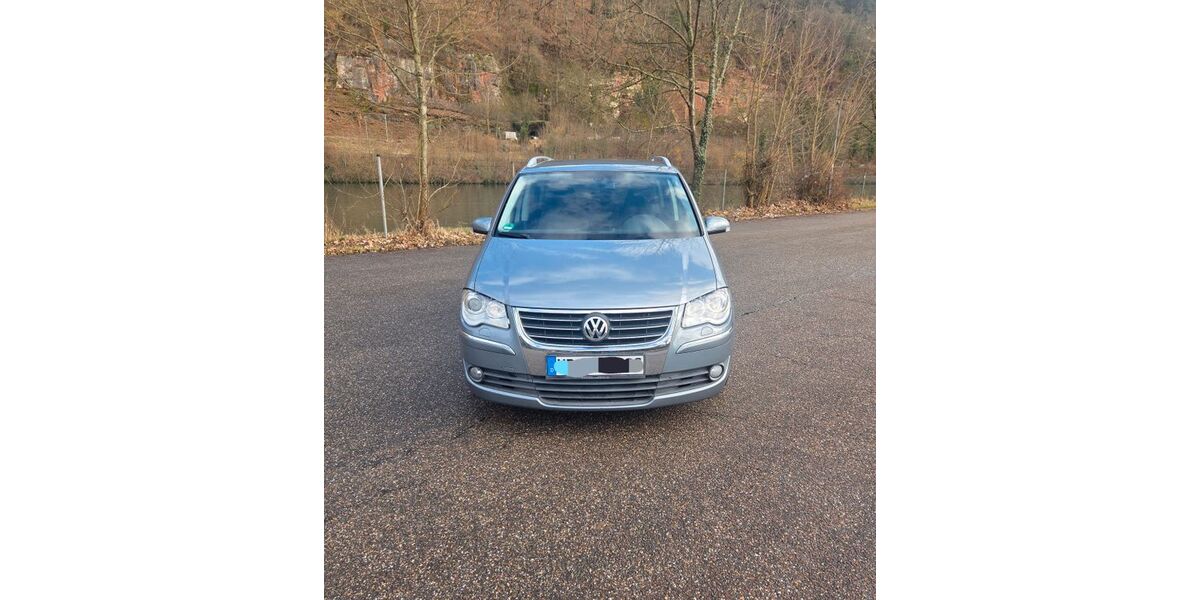 VW Touran 154.000 km 5.800 &euro; Hirschhorn 69434
