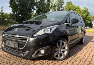 Peugeot 5008 193.000 km 7.499 &euro; Hockenheim 68766