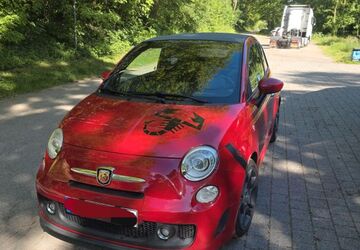Abarth 500C 133.000 km 8.990 &euro; Sinsheim 74889