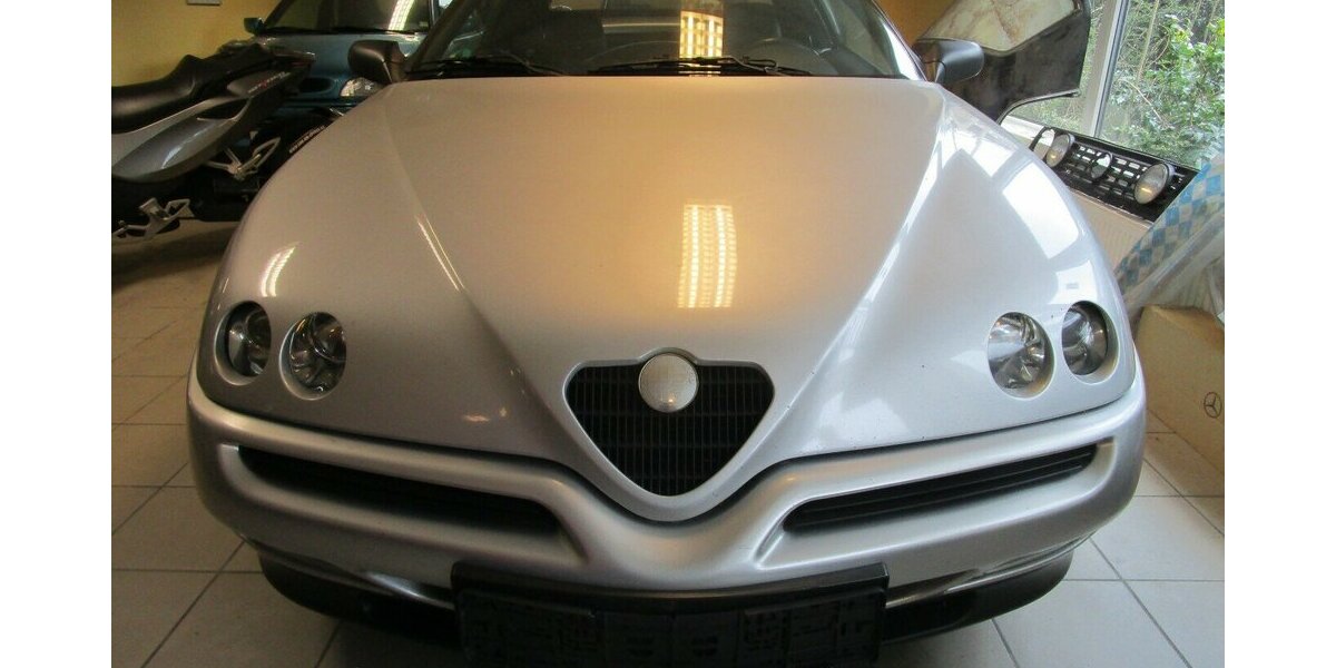 Alfa Romeo Spider 2.0 16V T.Spark L 192.300 km 4.985 &euro; Hirschberg 69493