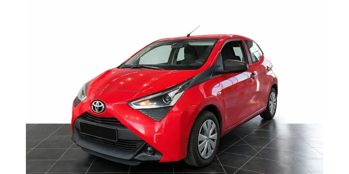 Toyota Aygo (X) 35.000 km 10.590 &euro; Hockenheim 68766