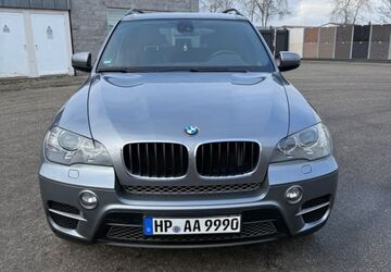 BMW X5 198.000 km 14.800 &euro; Viernheim 68519