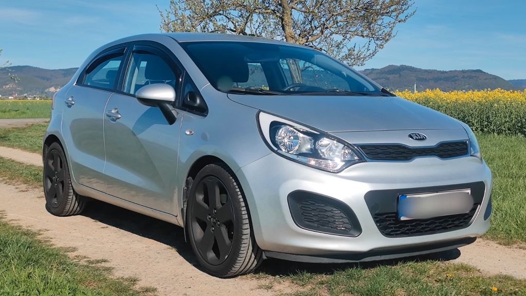 Kia Rio 84.900 km 9.400 &euro; Eppelheim 69214