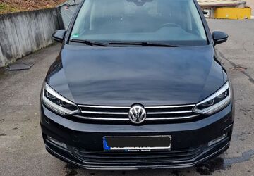 VW Touran 77.500 km 22.999 &euro; Eberbach 69412