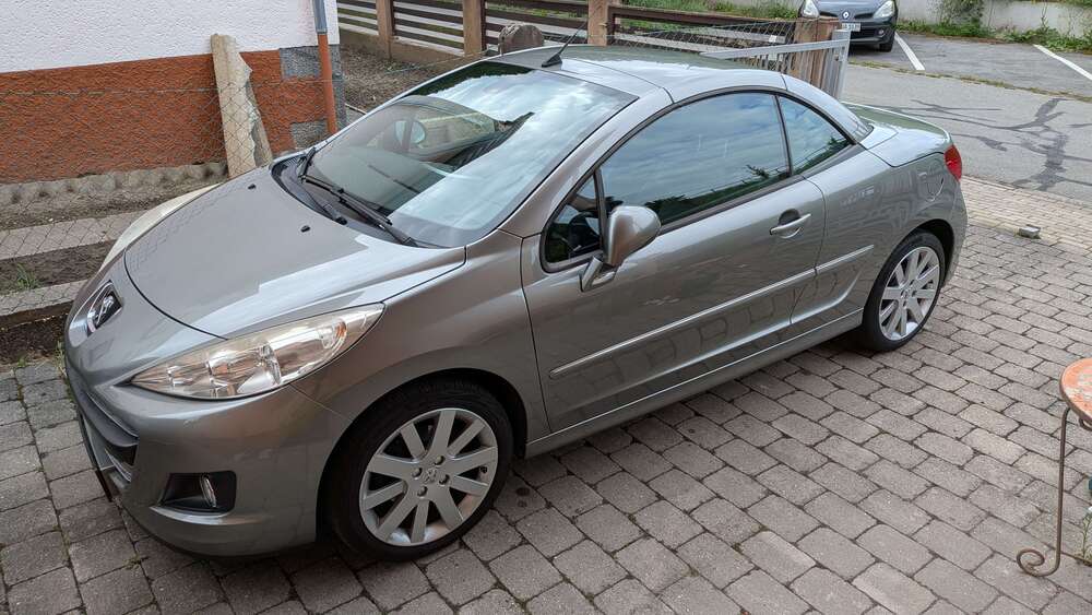 Peugeot 207 123.000 km 5.500 &euro; Laudenbach 69514