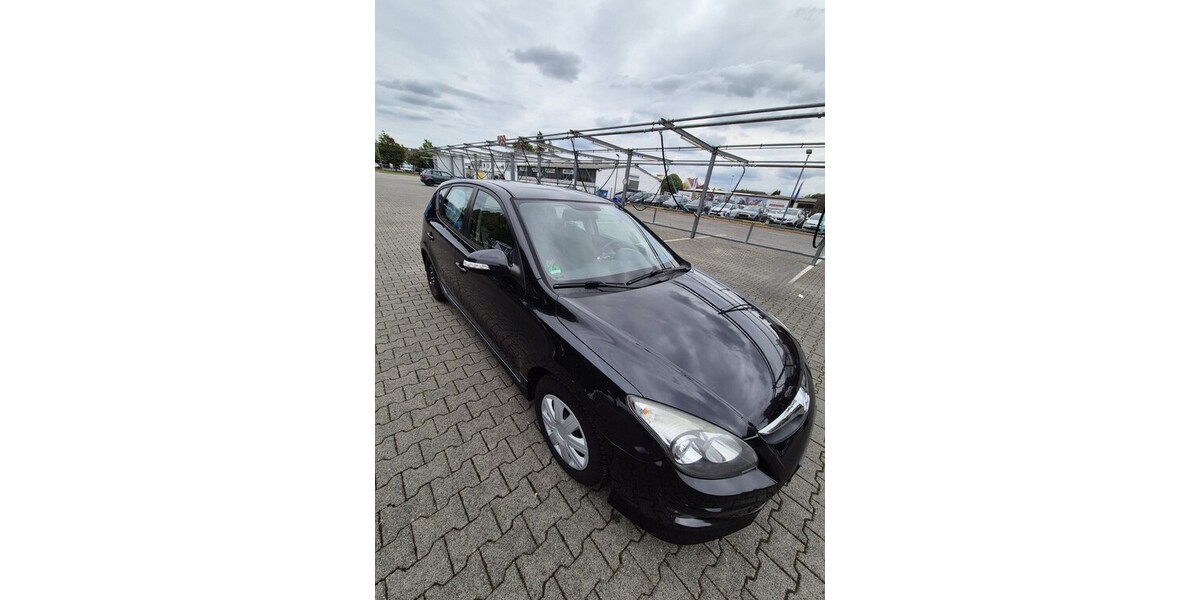 Hyundai i30 222.999 km 3.200 &euro; Plankstadt 68723