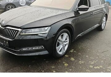 Skoda Superb 98.000 km 27.690 &euro; Sandhausen 69207