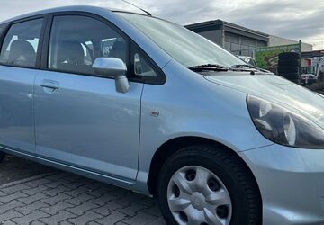 Honda Jazz 141.000 km 3.390 &euro; Mannheim 68307