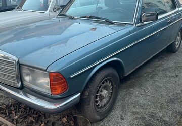 Mercedes-Benz 230 169.000 km 6.600 &euro; Weinheim 69469
