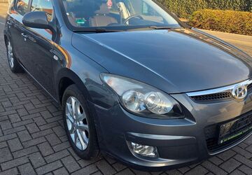 Hyundai i30 142.000 km 3.750 &euro; Oftersheim 68723