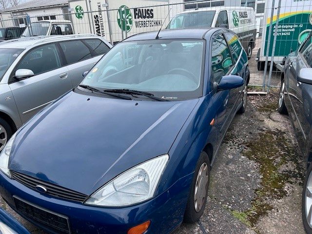 Ford Focus 182.523 km 799 &euro; Römerberg 67354