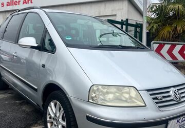 VW Sharan 271.000 km 2.900 &euro; Mannheim 68199