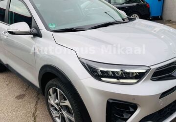 Kia Stonic 13.000 km 21.499 &euro; Ketsch 68775