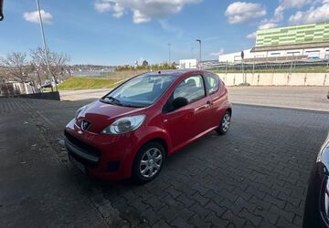 Peugeot 107 12.000 km 2.850 &euro; Oberzent 64760
