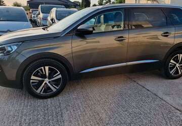 Peugeot 5008 81.000 km 15.500 &euro; Neuhofen 67141