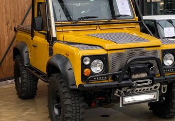 Land Rover Defender 150.000 km 48.500 &euro; Wiesloch 69168